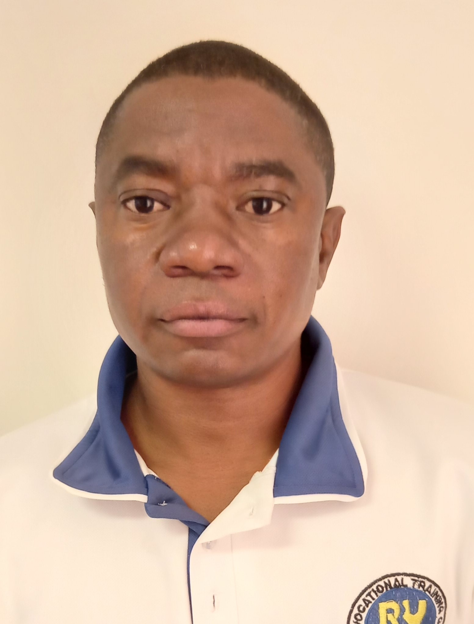 Kangowa Makuti
